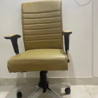 صندلی چرخدار در حد نو