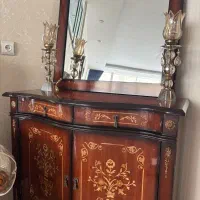ویترین و آینه کنسول چوب گردو برنز کاری شده
