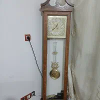 ساعت ایستاده