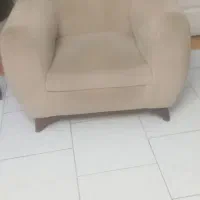 2عدد مبل راحتی ،، کناف چوب محکم ، سالم