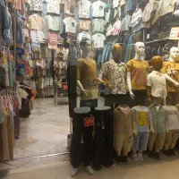 فروشنده اقا