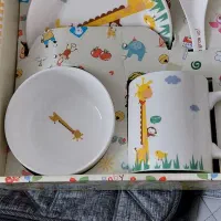 سرویس غذاخوری کودک