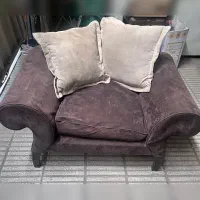 مبل راحتی ۴ نفره دست دوم