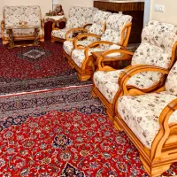 مبلمان دسته چوبی