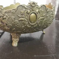 ظرف شکلات خوری