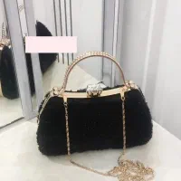 کیف زیبای دست ساز