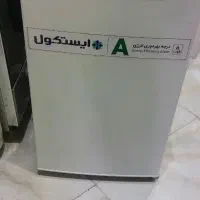 یخچال ایستکول