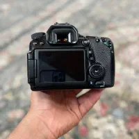 دوربین کنون 70d با کل وسایل نو نو درحد صفر به شرط