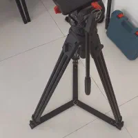 ۳ پایه ساچلر حرفه ایdv6 sb تلسکوپی  و تک پایه بنرو