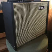 کابینت اسپیکر گیتار (Guitar Speaker Cabinet)