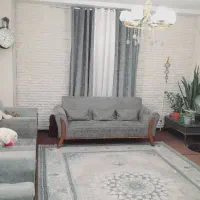 52متری شیک با پارکینگ طبقه اول خ رجایی