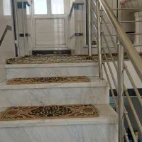 فروشی رو پله  پاگرد