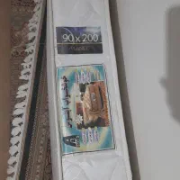 یه دونه تشک رویال موجود