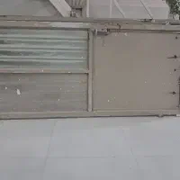 در اتاق آهنی