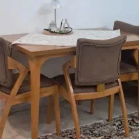 میز نهارخوری مینیمال