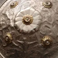 کلاهخود +سپر تعزیه جنس عالی/دمام سنج اصل چوب آکبند