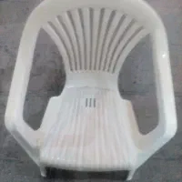 صندلی پلاستیکی و چوبی