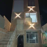 خانه ۱۳۵ متری درشهرک شوشتری دو ونیم طبقه فوری