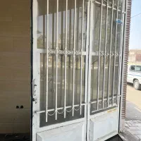 فروش چند عدد درب با چهارچوب سالم