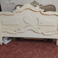 تخت دو نفره