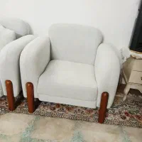 مبل 8نفره با میز جلو مبلی.۲ ماه کار کرده. درحد نو