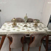 میز نهارخوری چهار نفره
