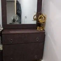 آینه کنسول میز آرایشی فقط دو تومن