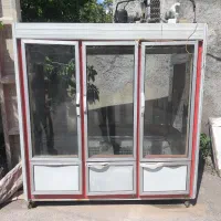 یخچال ویترینی