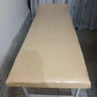 تخت سالنی