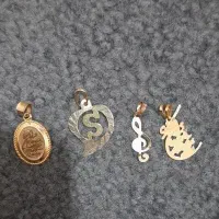 معاوضه با انگشتر یا گوشواره  فروشم دارم ۲۵۰ بالا