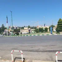 یک کیف سبز رنگ گمشده تو راه ۳۰ متری پاسداران