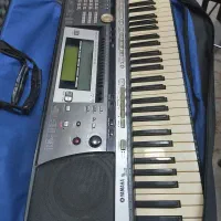 کیبورد یاماها۶۴۰