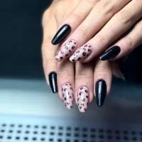 کاشت ناخن