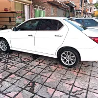 دنا ۴۰۲ شیش دنده توربو با سانروف