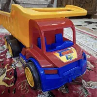 کامیون و تراکتور اسباب بازی