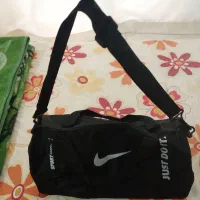 کیف نایک باشگاه