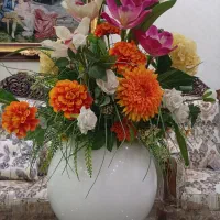 گلدان|گل مصنوعی|بیرجند, |دیوار