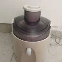 آبمیوه‌گیر