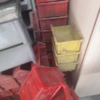 طبقه‌ی جای لوازم یدکی
