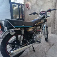 همتاز ۱۲۵ انژکتوری مدل ۱۴۰۴ کم کار و تمیز
