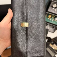- کیف دسته چک