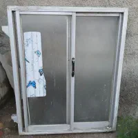 پنجره آلومینیومی طول 1مترو 20و عرض یک