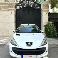207 صندوقدار اتومات در حد صفر