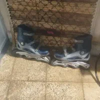 یک جفت اسکیت اسپرت