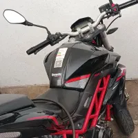 بنلی ۱۵۰ نیو فیس