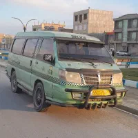 تاکسی ون دلیکا