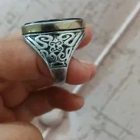 انگشتر سنگ مشگی