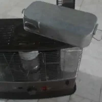 چراغ آترا و تیوست و دو عدد گالن ۶۰ لیتری و یک بشکه