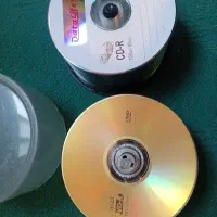 cd وdvd خام