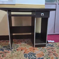 میز کامپیوتر